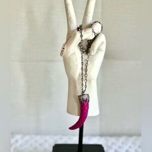 Hot Pink Horn Pendant Necklace, NWT